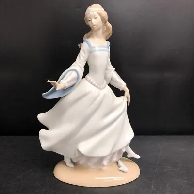 Buy Lladro Cinderella Lost Slipper Figurine #4828 Ornament Decoration Hand Made -CP • 7.99£