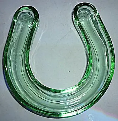 Buy ART DECO GREEN BAGLEY GLASS HORSESHOE DECORATIVE POSY RING VASE 16cm WIDE • 14.99£