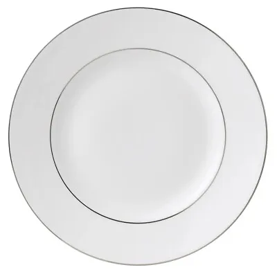Buy Wedgwood Signet Platinum - 20.5cm Salad/Dessert Plate • 10£