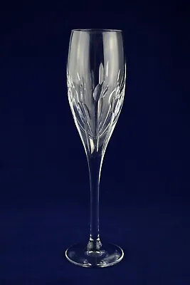 Buy Edinburgh Crystal “SPEY” Champagne Glass / Flute – 21.8cms (8-1/2″) Tall - 1st • 34.50£