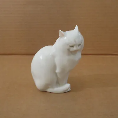 Buy Vtg Herend All White Hand Painted Green Eyes 4.5  Sitting Cat Figurine 5383 • 82.04£
