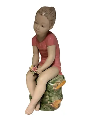 Buy Nao By Lladro Seated Girl With Posy No 683 Height 30cm • 75£
