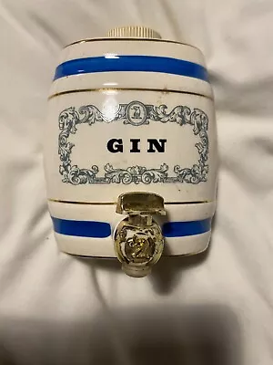 Buy Vintage Wade Pottery Gin Barrel Royal Victoria W.A. Gilbey Limited,  • 6£