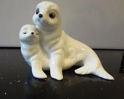Buy Royal Osborne White Bone China Mother And Baby Sea Lion Figurine  TMR-05598 • 8.99£