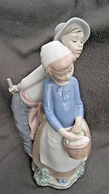 Buy Nao Lladro  Curious John  Figurine 0239  José Roig 12  RETIRED Boy & Girl Basket • 25£