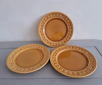 Buy Royal Worcester Vintage Crown Ware Plates Mustard Gold Fruits & Vines 26cm • 12.50£