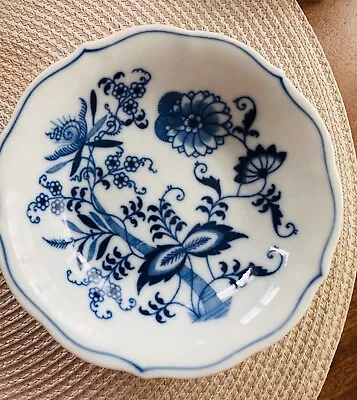 Buy Vintage Blue Danube ‘Blue Onion’ Pattern Blue And White Saucer EUC • 7.67£
