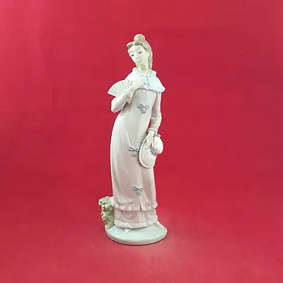 Buy Nao By Lladro Figurine 0219 Lady Holding Fan (Restored) - 8163 L/N • 28£