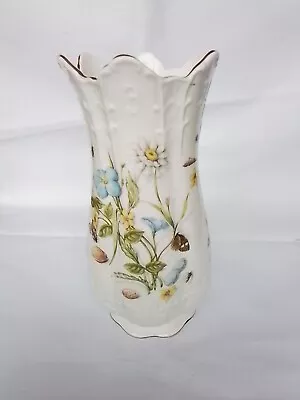 Buy Aynsley Bone China Hand Made Nature's Delights Vase • 13£
