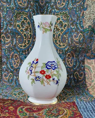Buy  Vase By Royal Tara Lovely Con. Ireland Bone China • 3.99£