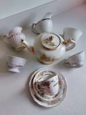 Buy Vintage Mismatched China Trio, Cups, Teapot, Jug, Sugar Bowl. • 0.99£